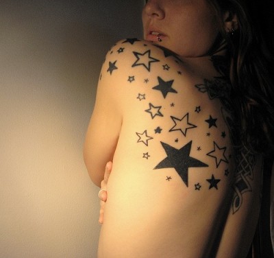 Tatuagem-feminina-de-estrela-