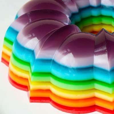 gelatina colorida em camadas