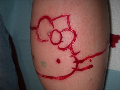 hello_kitty_tattoo sacrificio