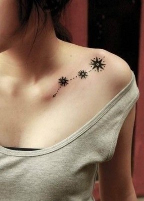 tatuagem estrela ombro