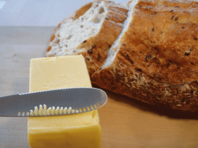 faca especial para manteiga